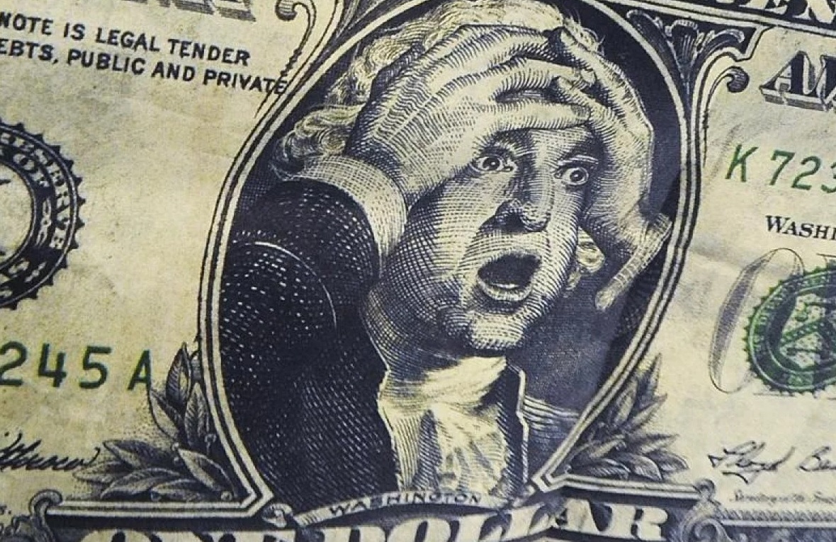 Доллар в обменниках все продолжает дорожать